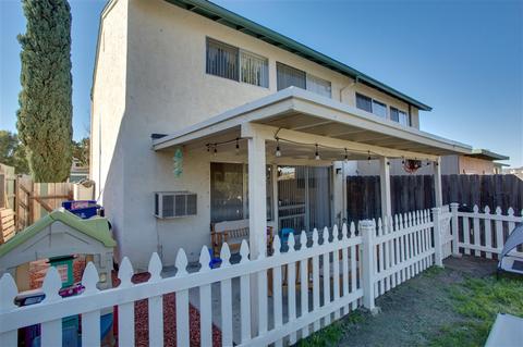 2023 Terracina Cir, Spring Valley, CA 91977 photo 4