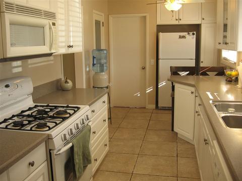 2150 Mountain View Dr, Escondido, CA 92027 photo 4