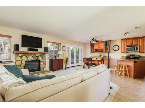 9724 Murray Dr, La Mesa, CA 91942 photo 2