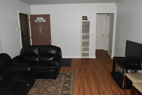 943 E Pennslyvania Ave, Escondido, CA 92025 photo 7