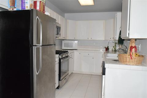943 E Pennslyvania Ave, Escondido, CA 92025 photo 9