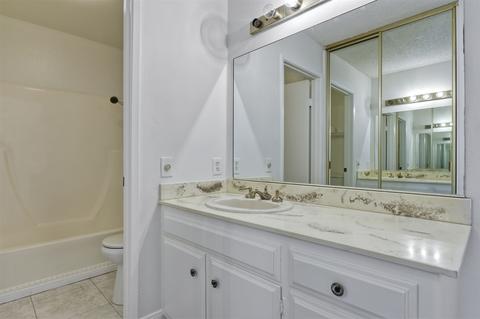 3160 Camino Crest Dr, Oceanside, CA 92056 photo 7