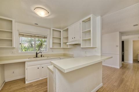 3160 Camino Crest Dr, Oceanside, CA 92056 photo 11