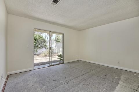 3160 Camino Crest Dr, Oceanside, CA 92056 photo 6