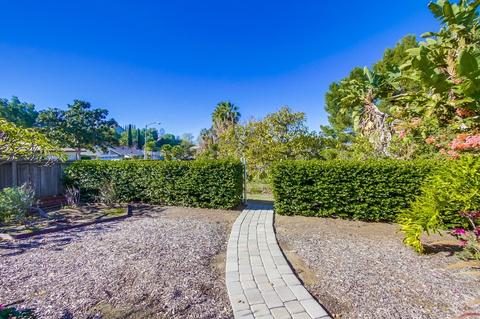 620 Lynnette Cir, Vista, CA 92084 photo 22