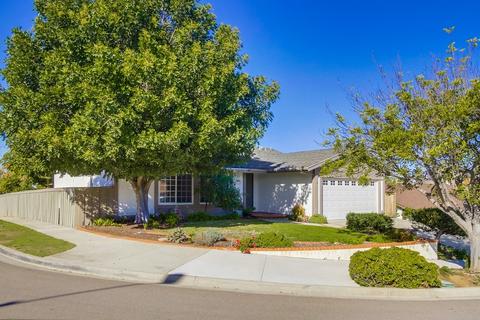 620 Lynnette Cir, Vista, CA 92084 photo 5