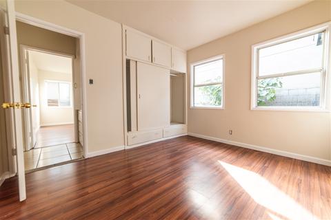 1410 W Summit St, Long Beach, CA 90810 photo 13