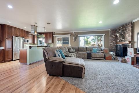 10245 Santana St, Santee, CA 92071 photo 6