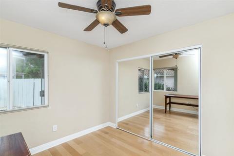 1374 Wagon Gln, Escondido, CA 92027 photo 23