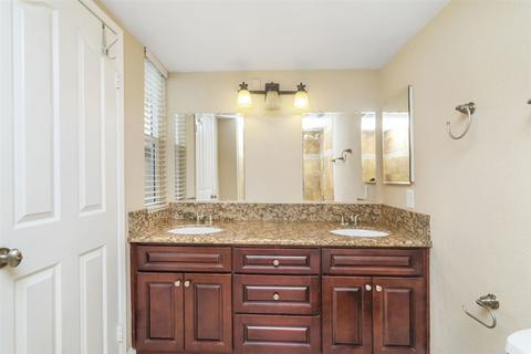 1374 Wagon Gln, Escondido, CA 92027 photo 17