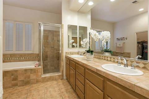 1261 Belleflower, Carlsbad, CA 92011 photo 13