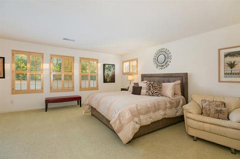 1261 Belleflower, Carlsbad, CA 92011 photo 17