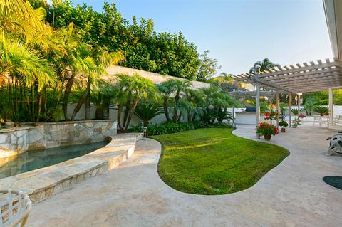 1261 Belleflower, Carlsbad, CA 92011 photo 21