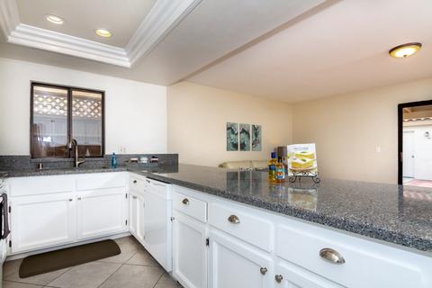 346 I Ave, Coronado, CA 92118 photo 2