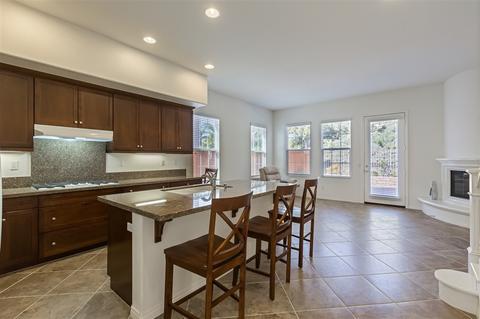 1168 Breakaway Dr, Oceanside, CA 92057 photo 8