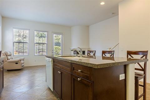 1168 Breakaway Dr, Oceanside, CA 92057 photo 9