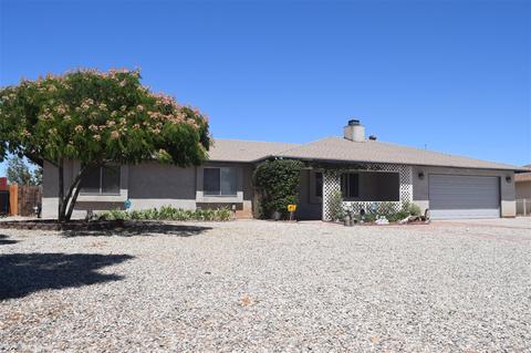 13486 Apple Blossom Ln, Apple Valley, CA 92308 photo 1