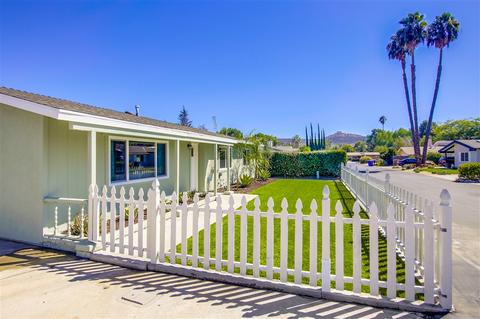 13315 Rollin Glen Rd, Poway, CA 92064 photo 2