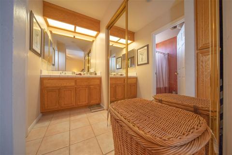 28743 Stonegate Dr, Valley Center, CA 92082 photo 9