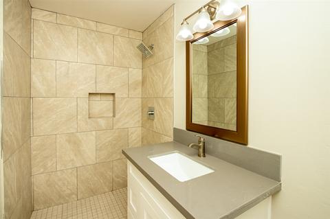 676 Ora Avo Dr, Vista, CA 92084 photo 9
