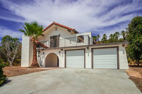 676 Ora Avo Dr, Vista, CA 92084 photo 1