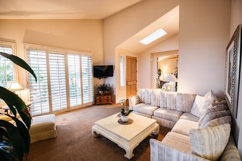 4825 Vigilant Way, Carlsbad, CA 92008 photo 8
