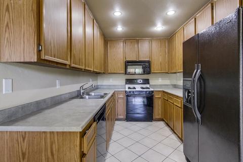 10706 Holly Meadows Dr #D, Santee, CA 92071 photo 6