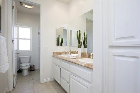 2461 Oak Canyon Pl, Escondido, CA 92025 photo 21