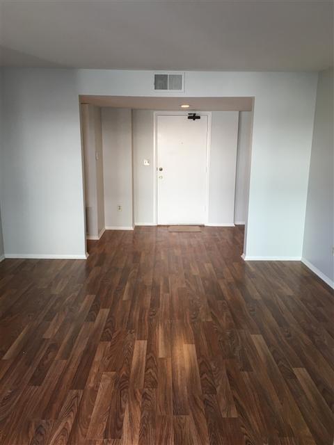 333 Orange Ave #9, Coronado, CA 92118 photo 2
