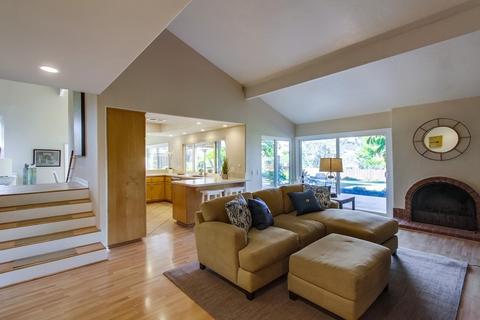 17234 Cloudcroft Dr, Poway, CA 92064 photo 4