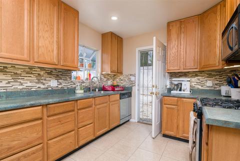 9224 Fairen Ln, Santee, CA 92071 photo 8