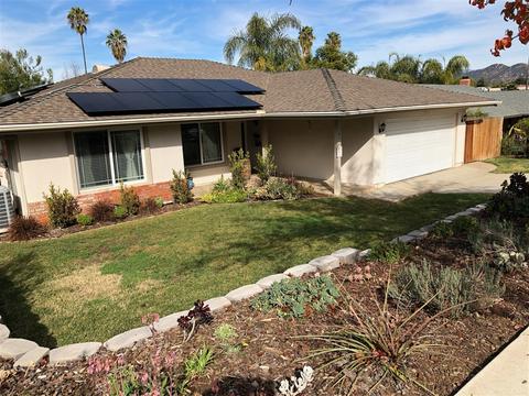 1652 Kenora Dr, Escondido, CA 92027 photo 2