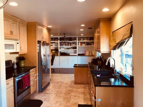 1652 Kenora Dr, Escondido, CA 92027 photo 4