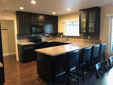 528 La Sombra Dr, El Cajon, CA 92020 photo 2