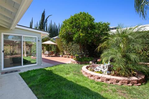 1572 David Dr, Escondido, CA 92026 photo 9