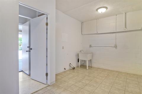 2015 Edinburg, Cardiff, CA 92007 photo 25