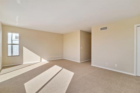 2015 Edinburg, Cardiff, CA 92007 photo 7