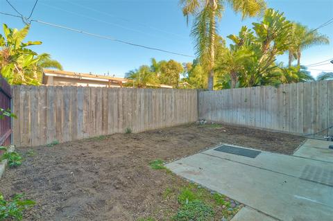 2015 Edinburg, Cardiff, CA 92007 photo 14