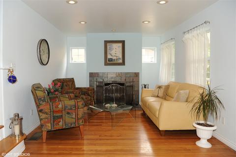 455 H Ave, Coronado, CA 92118 photo 3