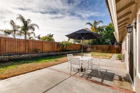4541 Morro Bay St, Oceanside, CA 92057 photo 23
