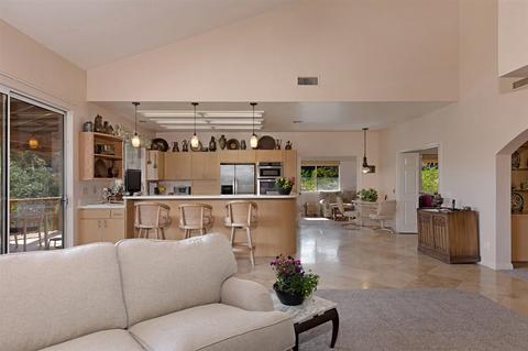 1537 Knoll Park Ln, Fallbrook, CA 92028 photo 9