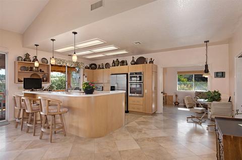 1537 Knoll Park Ln, Fallbrook, CA 92028 photo 7
