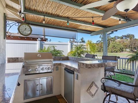 1110 La Mirada Ave, Escondido, CA 92026 photo 12