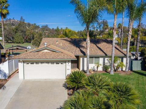 1110 La Mirada Ave, Escondido, CA 92026 photo 1