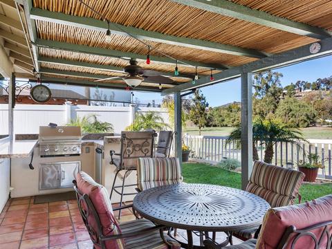 1110 La Mirada Ave, Escondido, CA 92026 photo 13