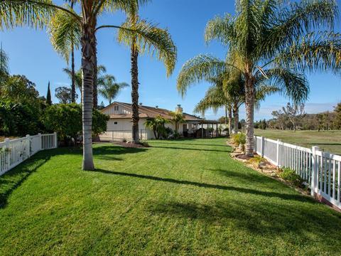 1110 La Mirada Ave, Escondido, CA 92026 photo 17