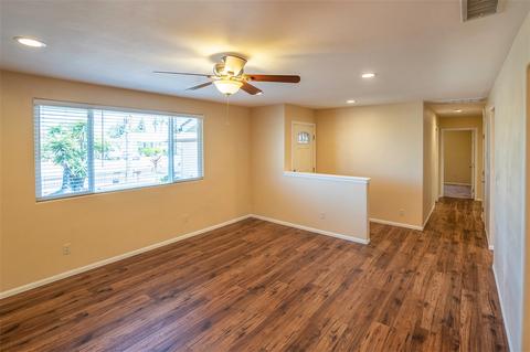 1297 Exeter St, El Cajon, CA 92019 photo 2