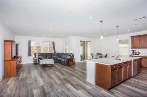 9534 Jeremy St, Santee, CA 92071 photo 6