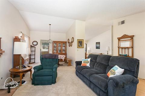 1373 Kenora Pl, Escondido, CA 92027 photo 6