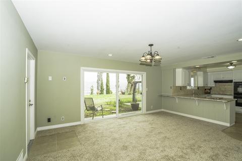 1706 Swallow Dr, El Cajon, CA 92020 photo 8